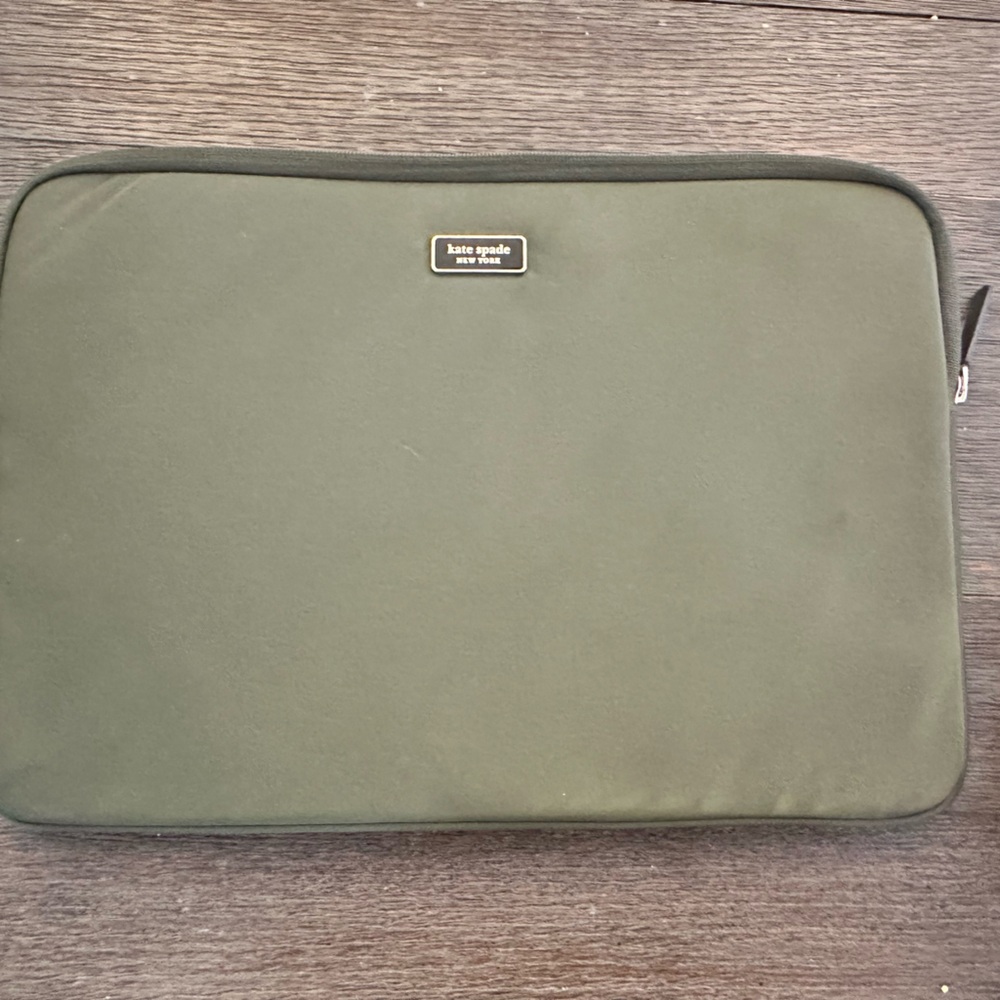 Kate Spade Green Laptop Case